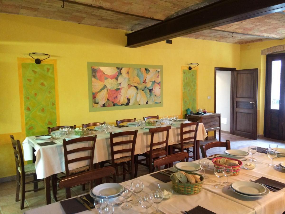 Agriturismo La Mussia 카스텔누오보 외부 사진