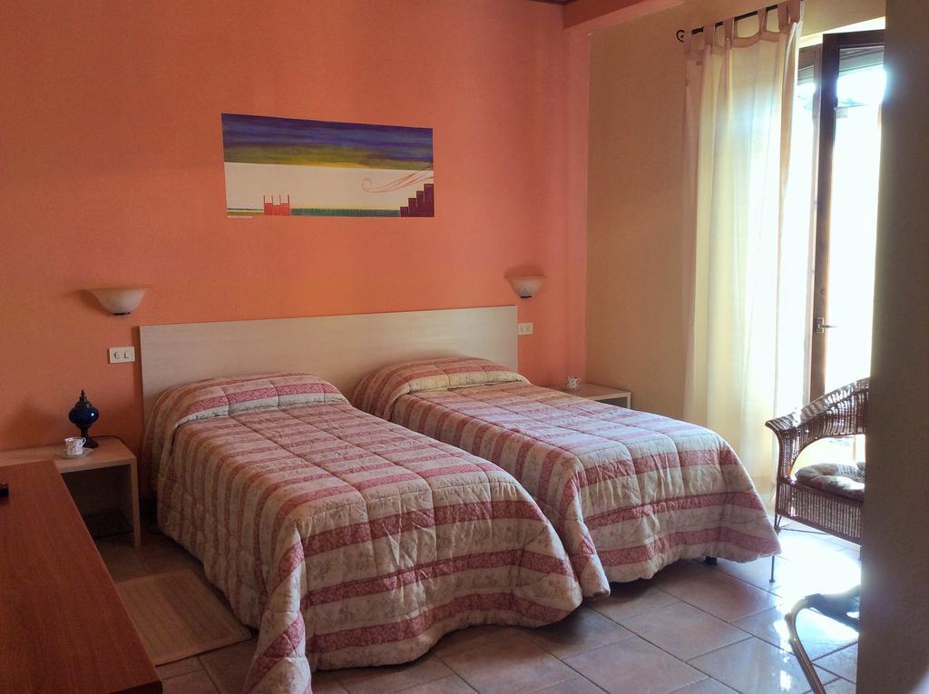 Agriturismo La Mussia 카스텔누오보 객실 사진